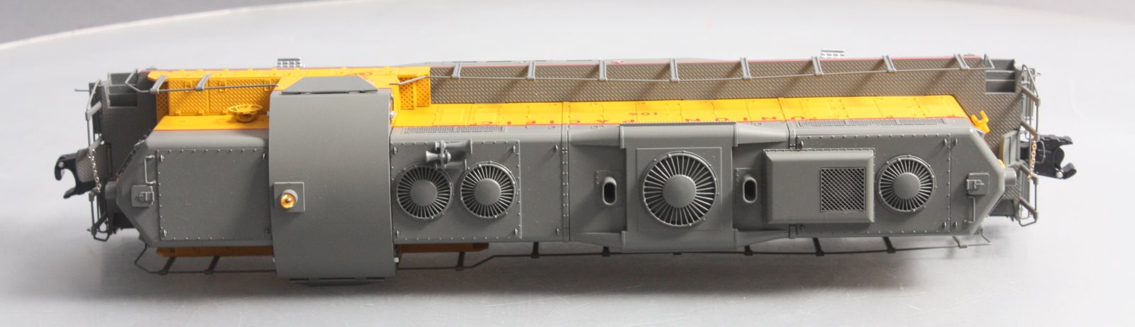 Lionel 6-28568 O Gauge Union Pacific GP-7 Non-Powered Diesel Locomotive #106