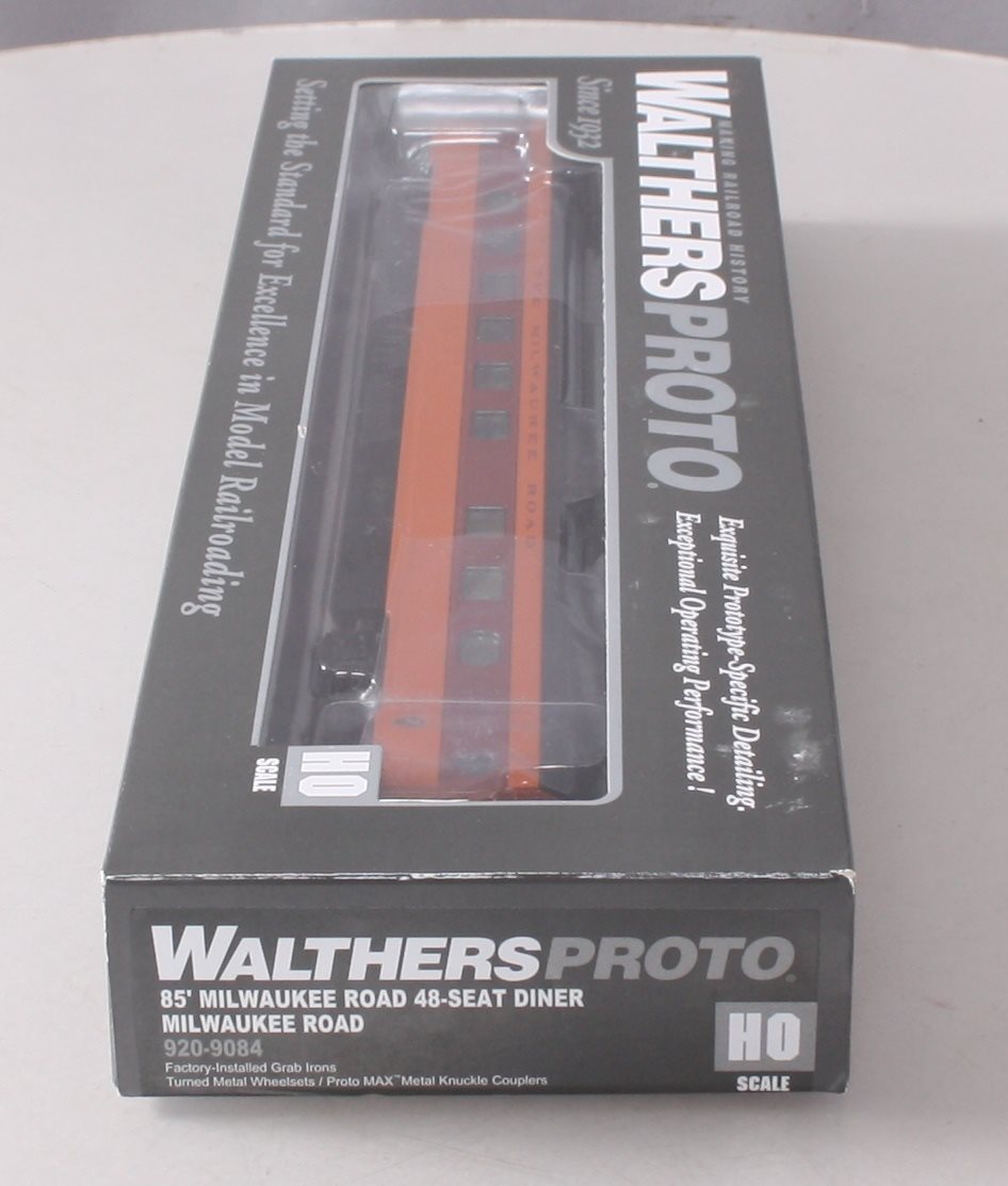 Walthers 920-9084 HO Scale Milwaukee Road 85' 48-Seat Diner