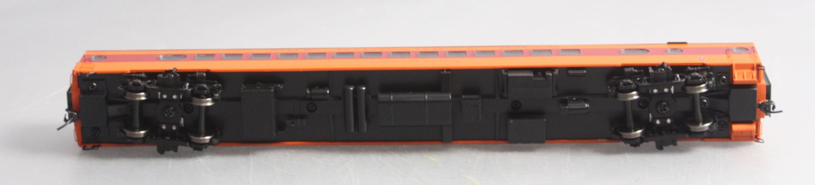 Walthers 920-9107 HO Milwaukee Road 85' 30-Seat Parlor Car #191