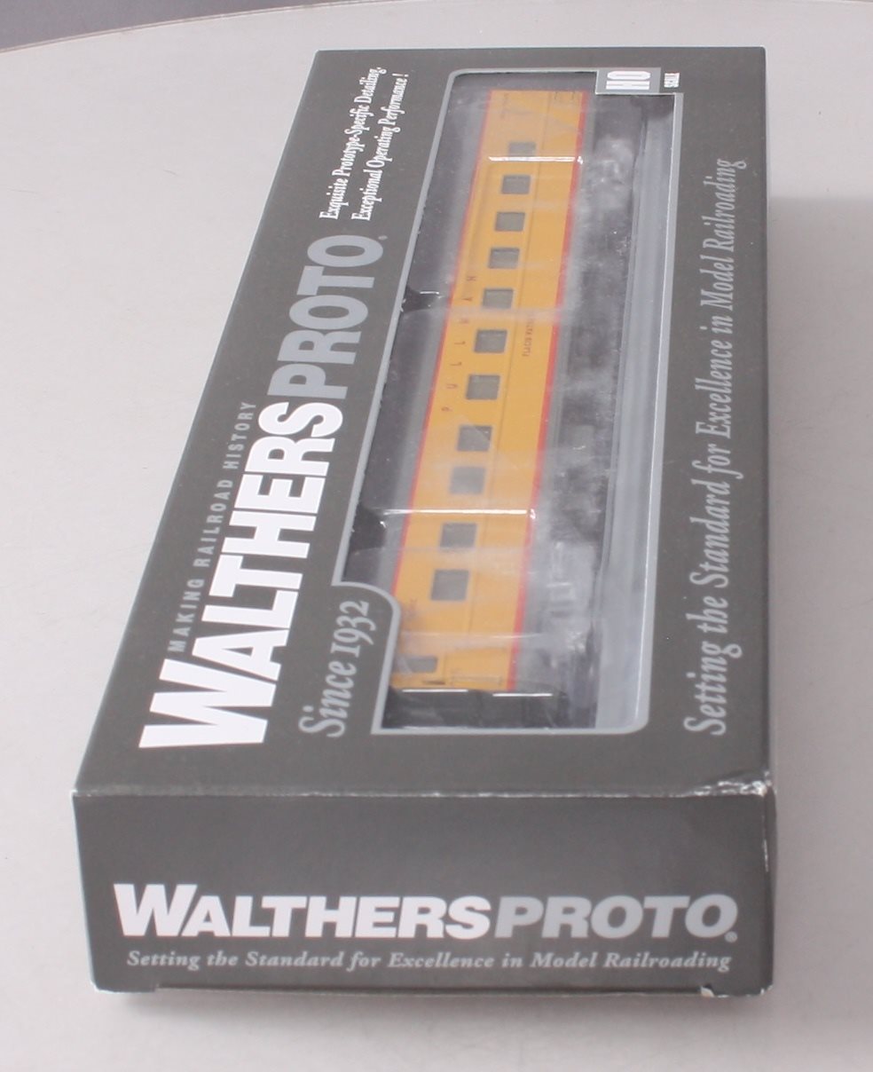 Walthers 920-9548 HO Union Pacific Placid Waters '85 P-S 11-DB Sleeper