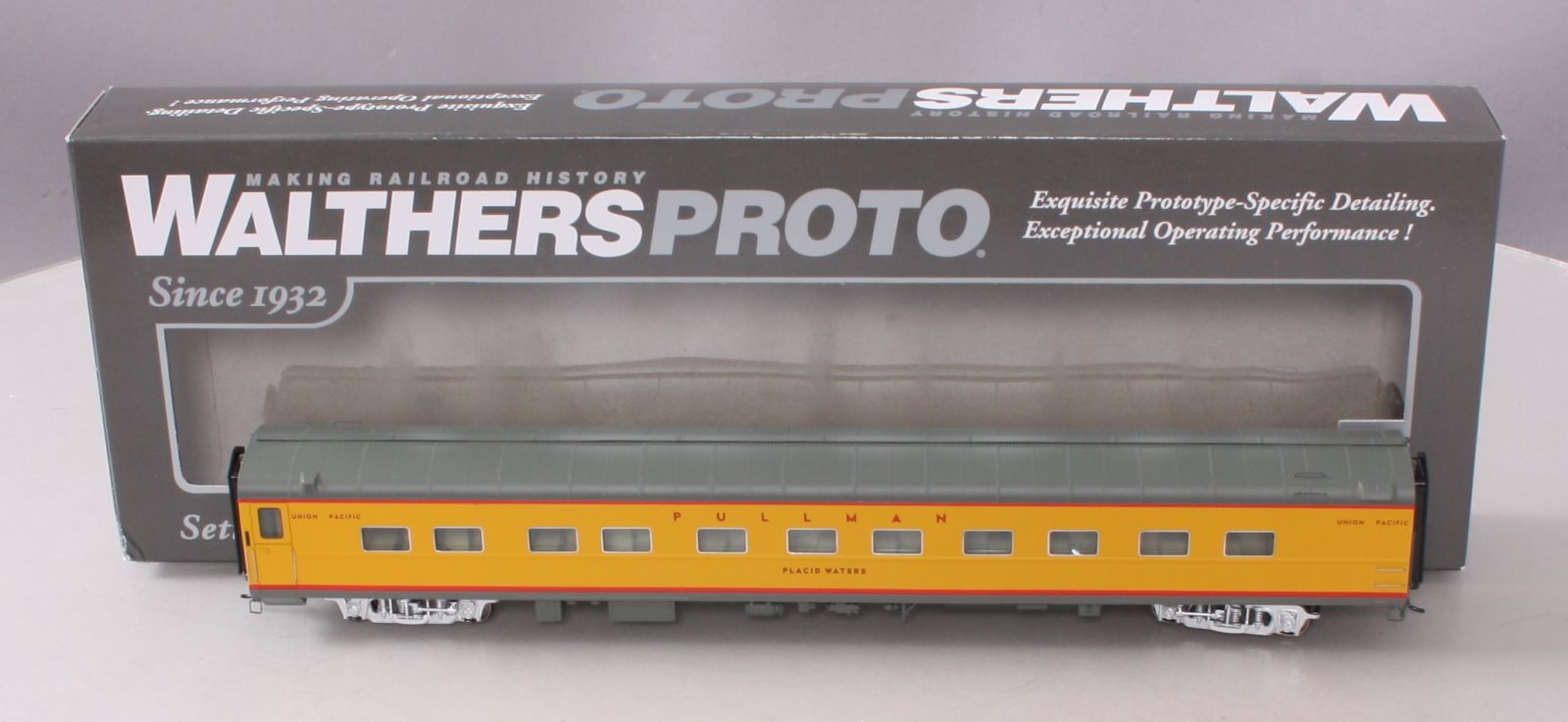 Walthers 920-9548 HO Union Pacific Placid Waters '85 P-S 11-DB Sleeper