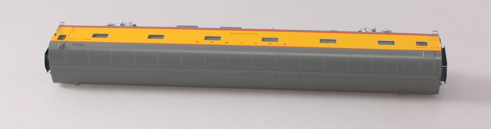 Walthers 920-9548 HO Union Pacific Placid Waters '85 P-S 11-DB Sleeper