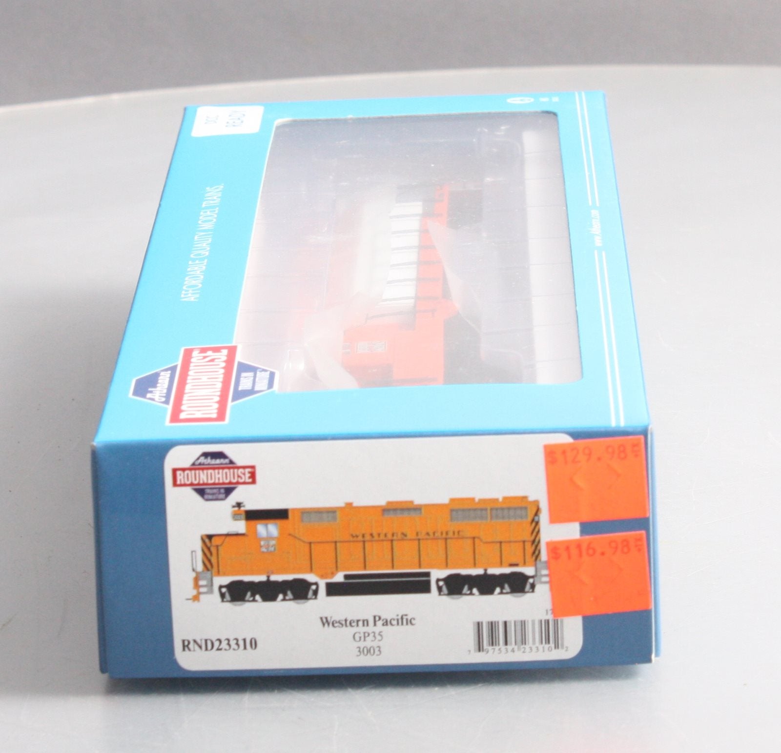 Roundhouse RND23310 HO Western Pacific GP35 Diesel Locomotive # 3003
