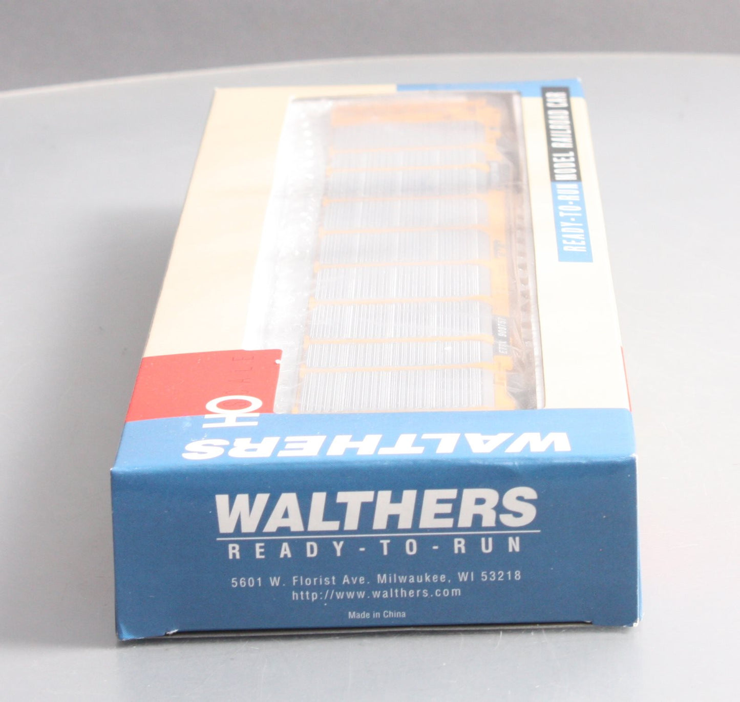 Walthers 932-4870 HO FEC Thrall 89' Tri-Level Auto Carrier #909757