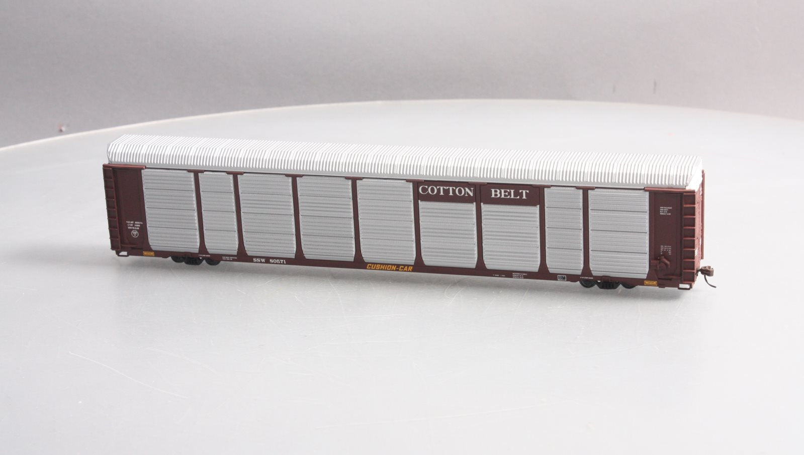 Walthers 932-4867 HO Scale Cotton Belt Thrall 89' Tri-Level Auto Carrier Car