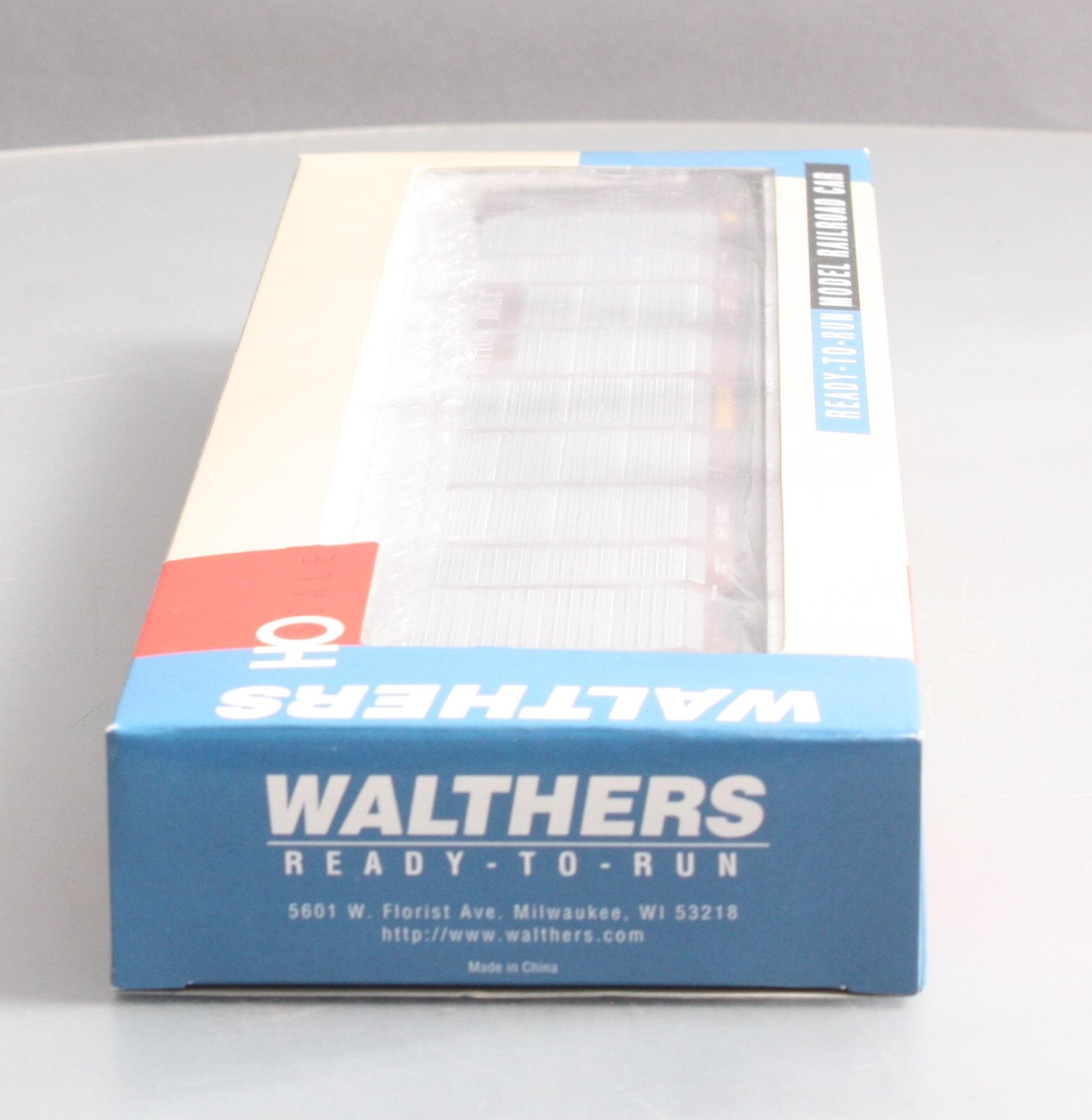 Walthers 932-4867 HO Scale Cotton Belt Thrall 89' Tri-Level Auto Carrier Car