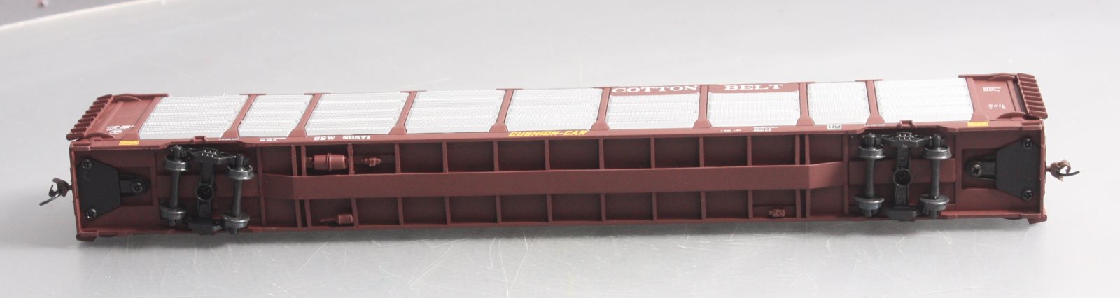 Walthers 932-4867 HO Scale Cotton Belt Thrall 89' Tri-Level Auto Carrier Car