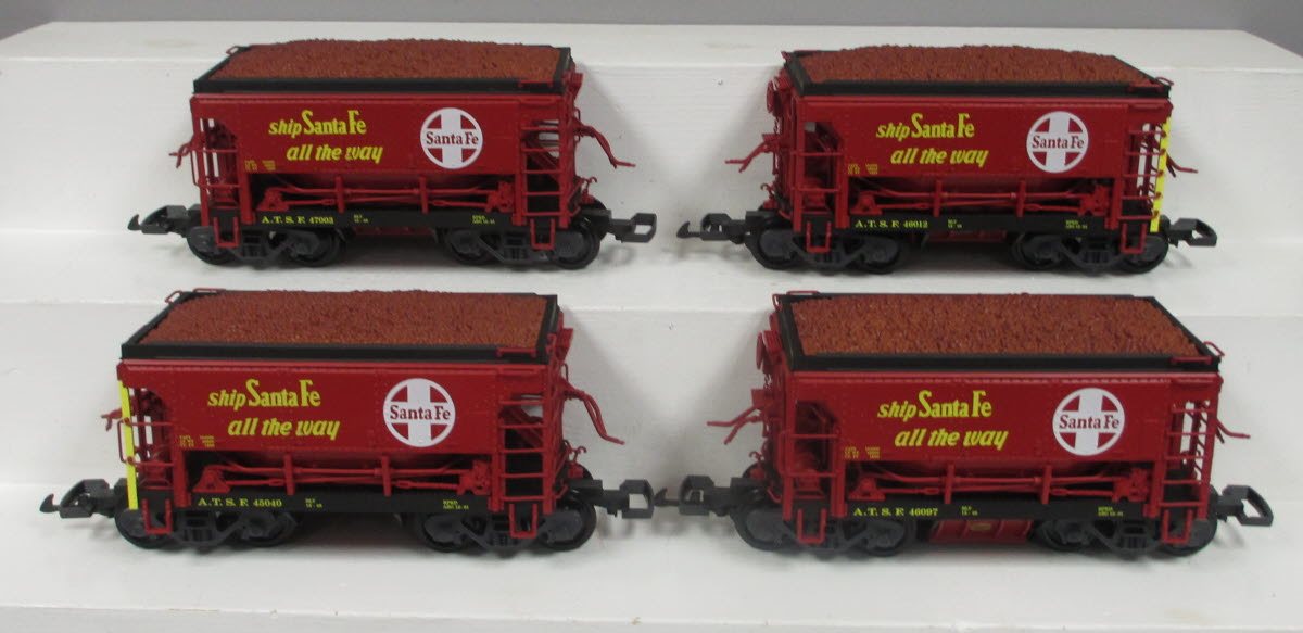 LGB 45040 G Scale Santa Fe Ore Cars (Set of 4)