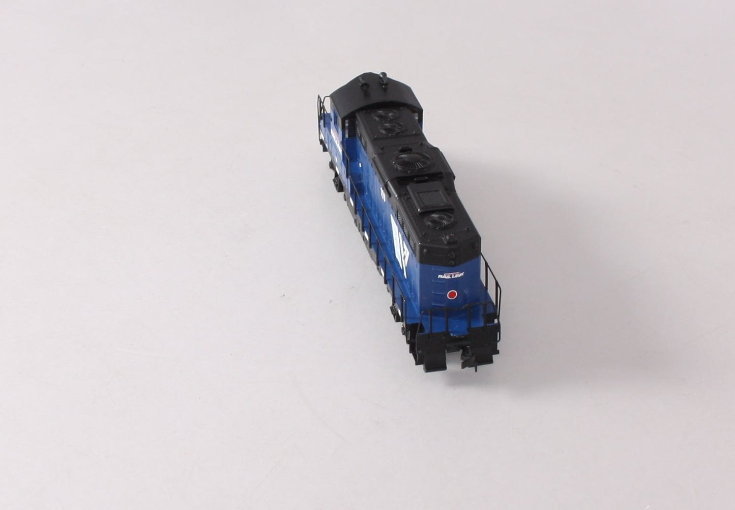 Walthers 931-119 HO Montana Rail Link GP9M Powered Diesel Locomotive #116