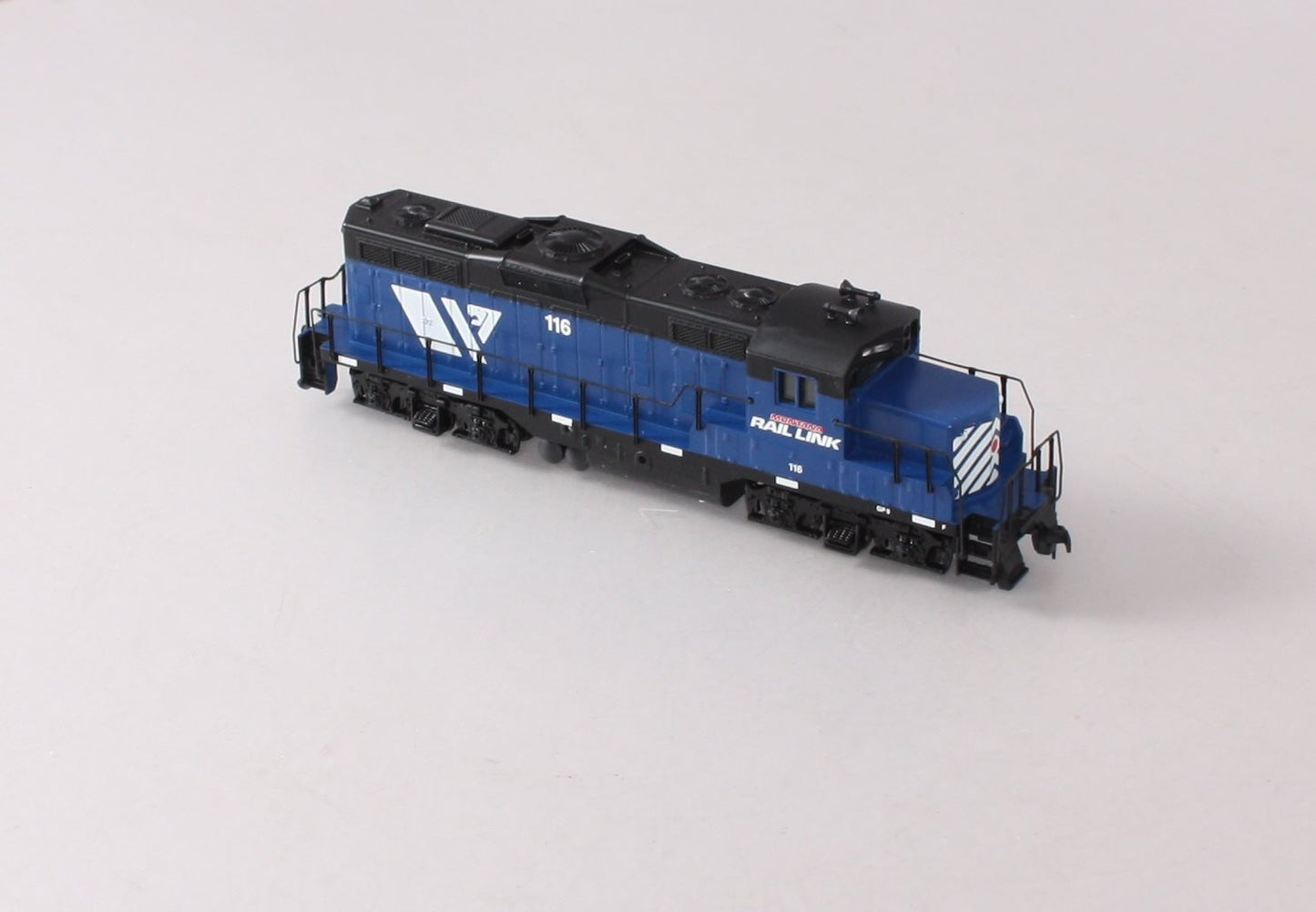 Walthers 931-119 HO Montana Rail Link GP9M Powered Diesel Locomotive #116