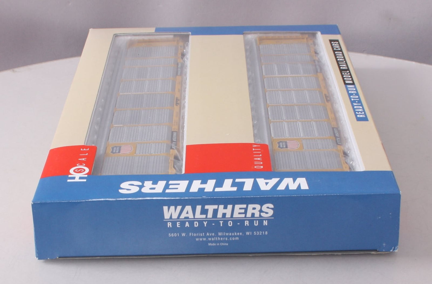 Walthers 932-24852 HO UP Thrall 89' Tri-Level Auto Carriers (Set of 2)