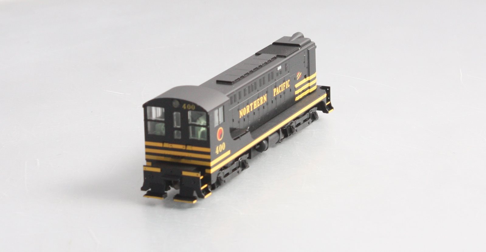 Stewart 4740 HO Scale Northern Pacific Diesel Baldwin VO
