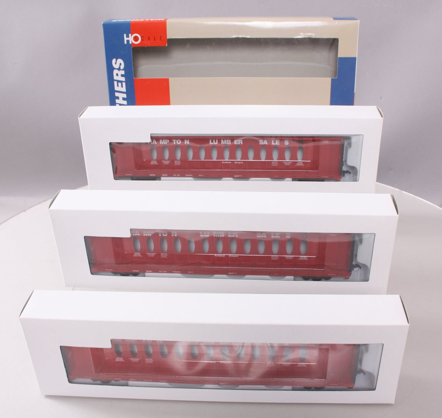 Walthers 932-34107 HO Hampton Lumber-Opera 72' Center Beam Flatcars (Pack of 3)