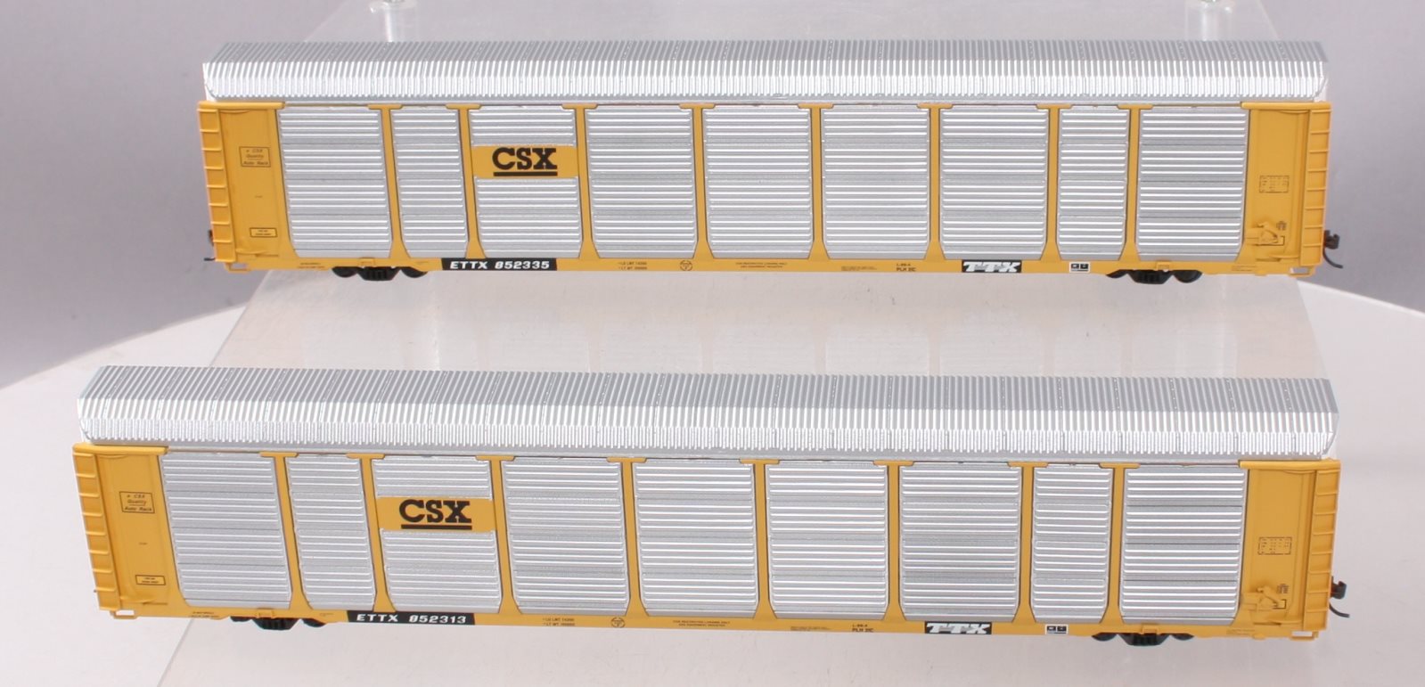 Walthers 932-24855 HO Scale CSX Thrall 89' Tri-Level Auto-Carriers 2-Pack