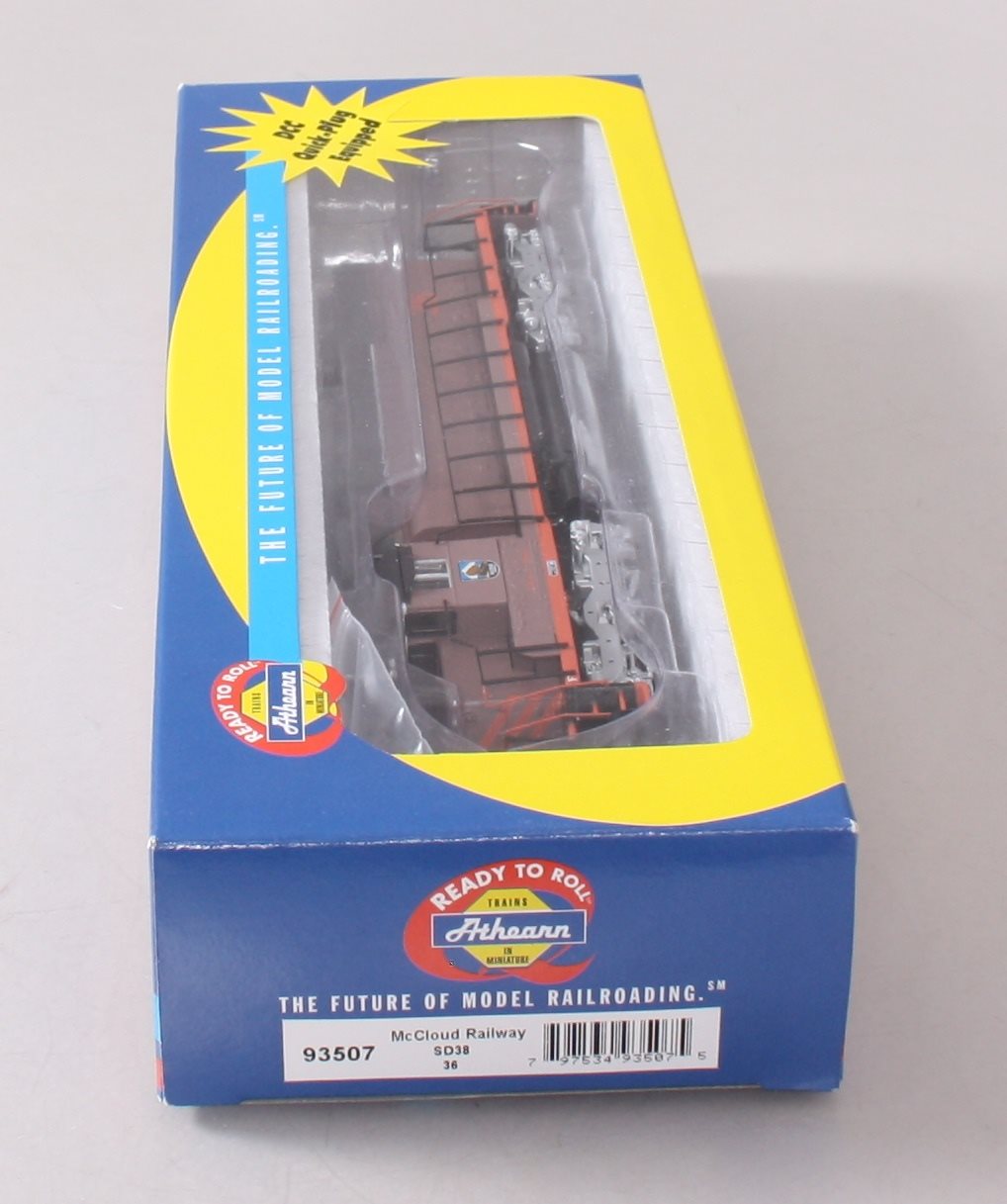 Athearn 93507 HO Scale McCloud Railway SD38 Diesel Locomotive #36