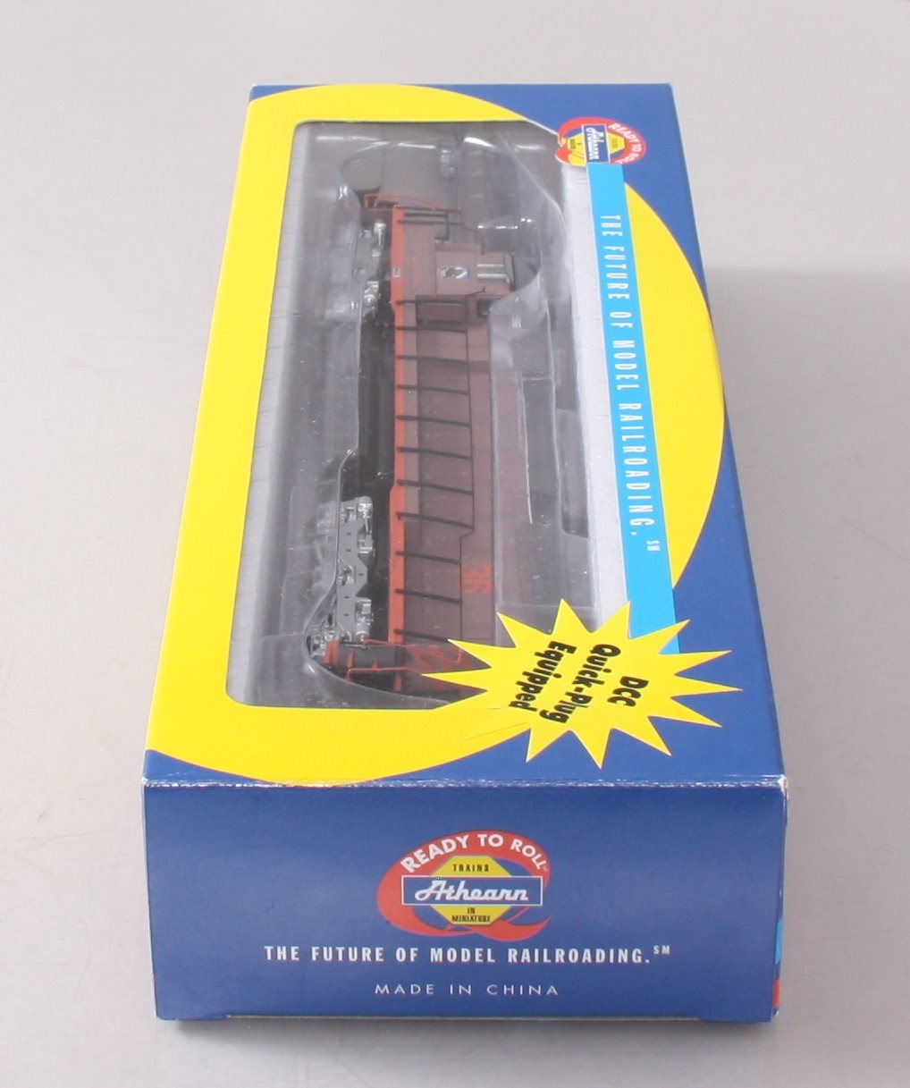 Athearn 93507 HO Scale McCloud Railway SD38 Diesel Locomotive #36