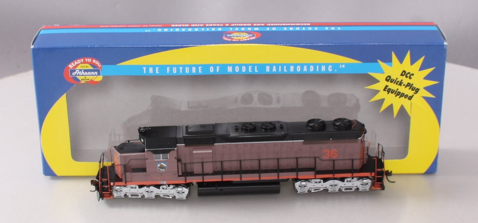 Athearn 93507 HO Scale McCloud Railway SD38 Diesel Locomotive #36