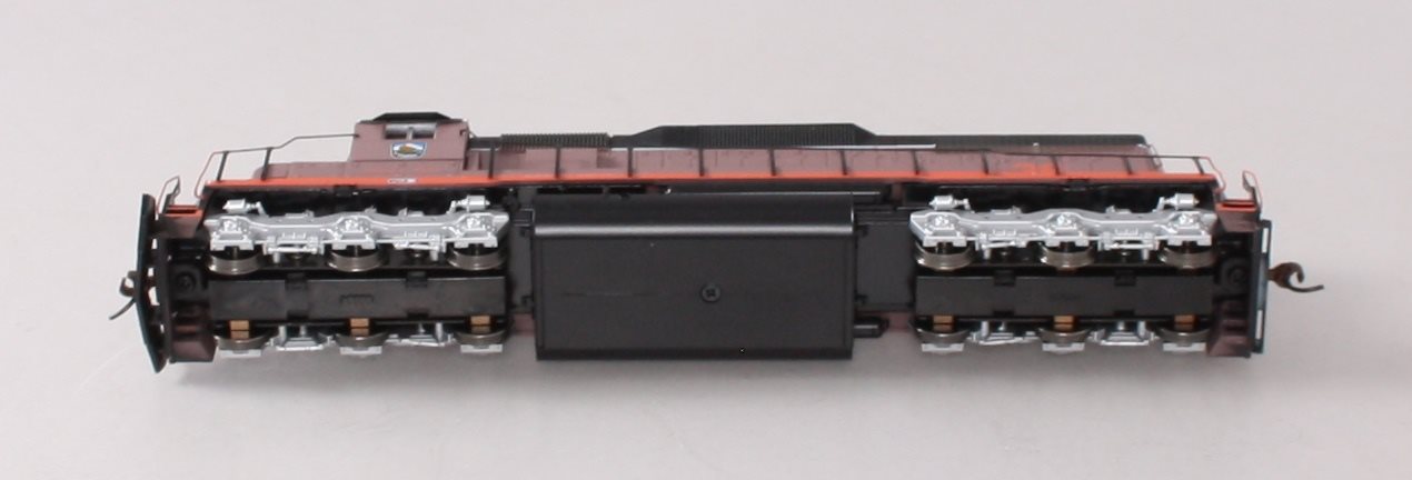 Athearn 93507 HO Scale McCloud Railway SD38 Diesel Locomotive #36