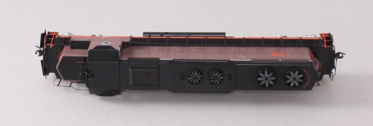 Athearn 93507 HO Scale McCloud Railway SD38 Diesel Locomotive #36