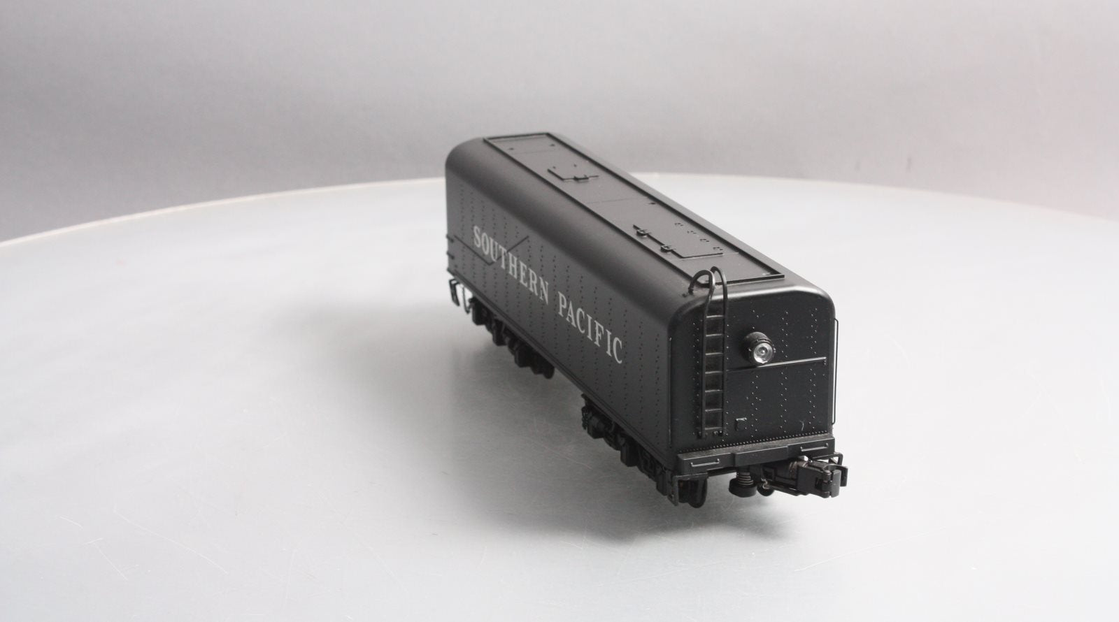 MTH 20-3301-3 Southern Pacific Auxilliary Water Tender ll Black