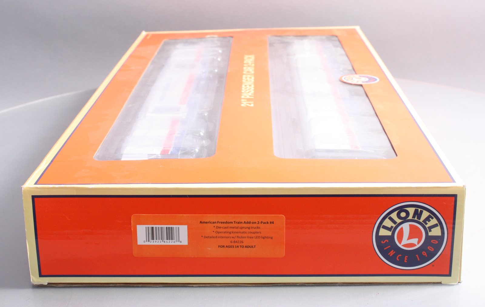 Lionel 6-84226 O American Freedom Train Add-On Passenger Cars (Pack of 2)