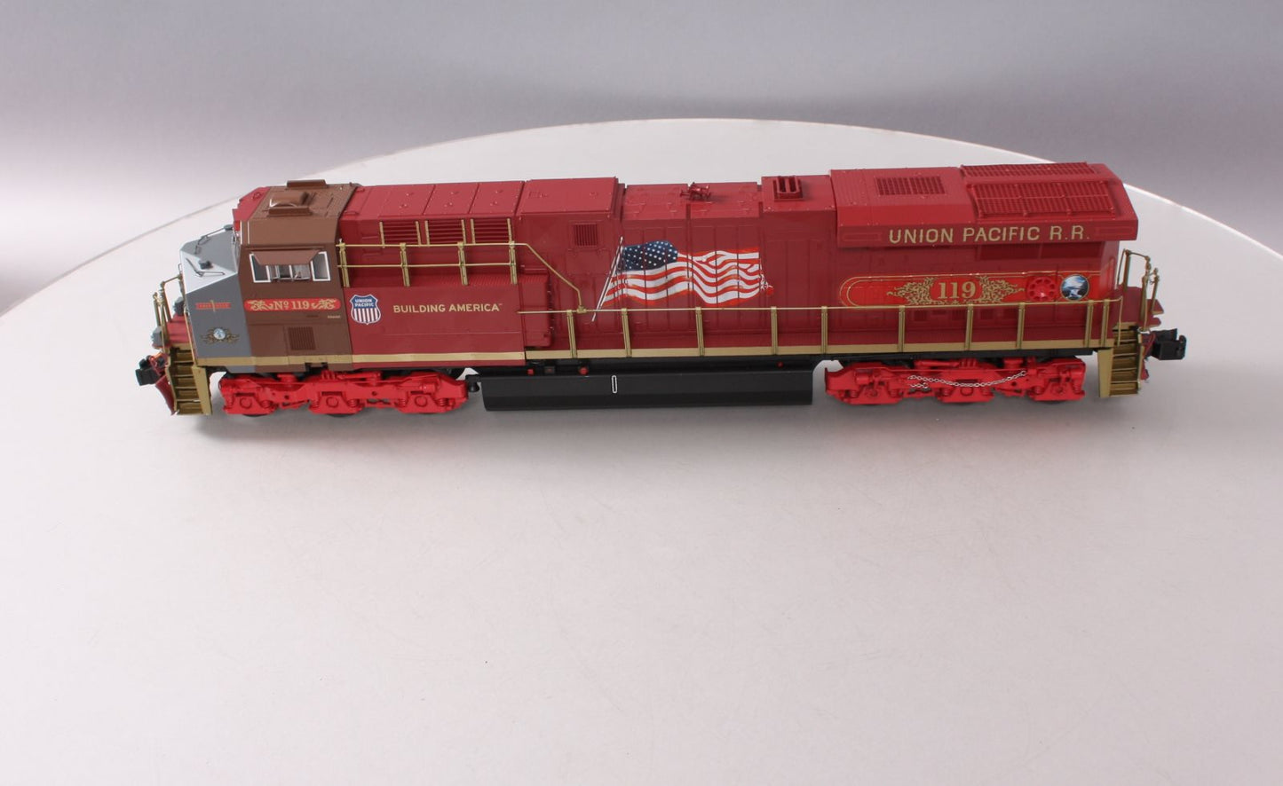 Lionel 1933326 O Union Pacific Fantasy ES44AC Diesel Locomotive #119 w Legacy