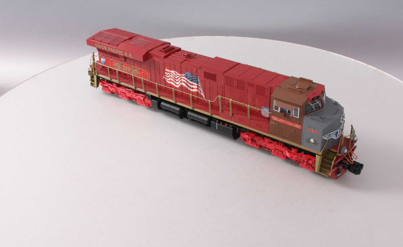 Lionel 1933326 O Union Pacific Fantasy ES44AC Diesel Locomotive #119 w Legacy