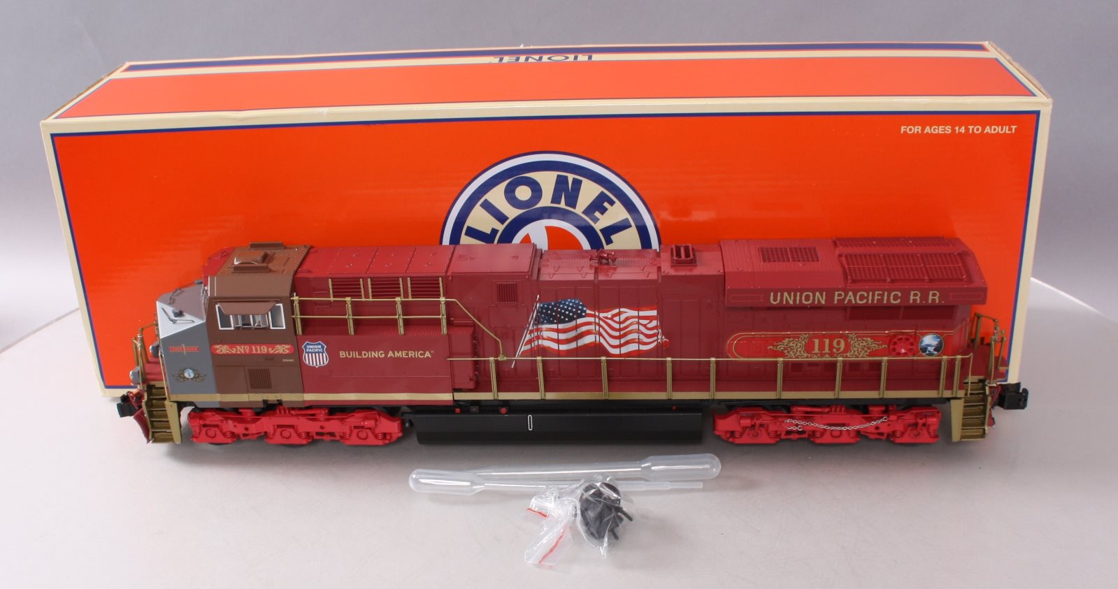 Lionel 1933326 O Union Pacific Fantasy ES44AC Diesel Locomotive #119 w Legacy
