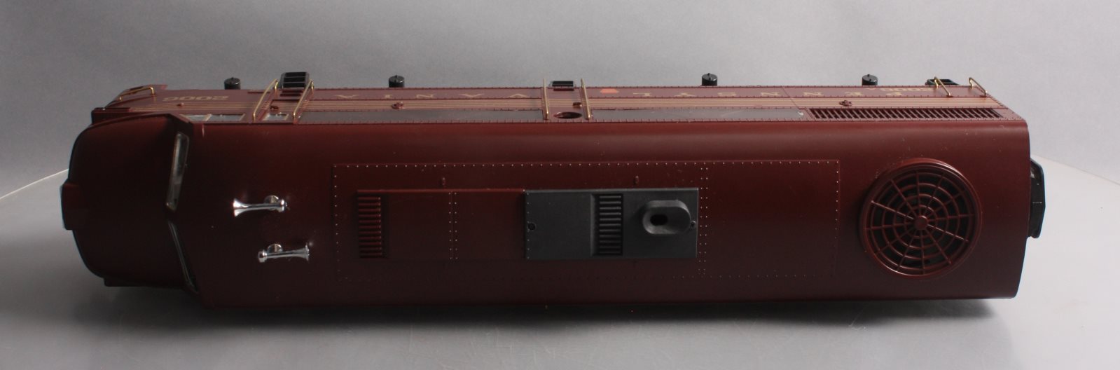 Aristo-Craft 22006 G Gauge Pennsylvania Alco FA-1 Diesel Locomotive