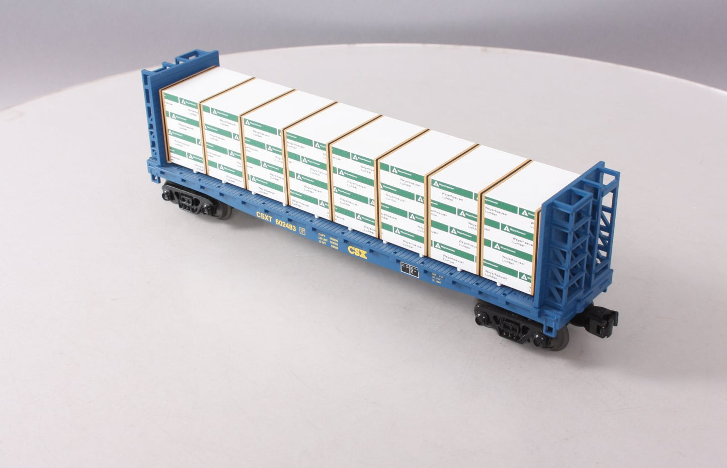 MTH 30-76344 O Gauge CSX Bulkhead Flatcar with Lumber Load #602483