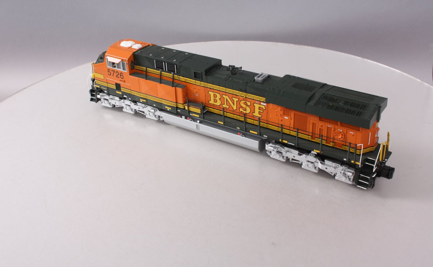 MTH 20-20090-1 BNSF Heritage ES44AC Diesel Engine w/PS 2 #5726 (Hi-Rail Wheels)