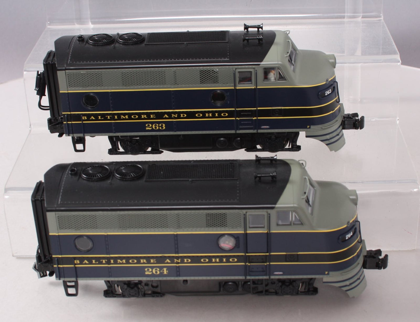 RMT 92623 O Gauge Baltimore & Ohio BEEF A-A Diesel Locomotive Set