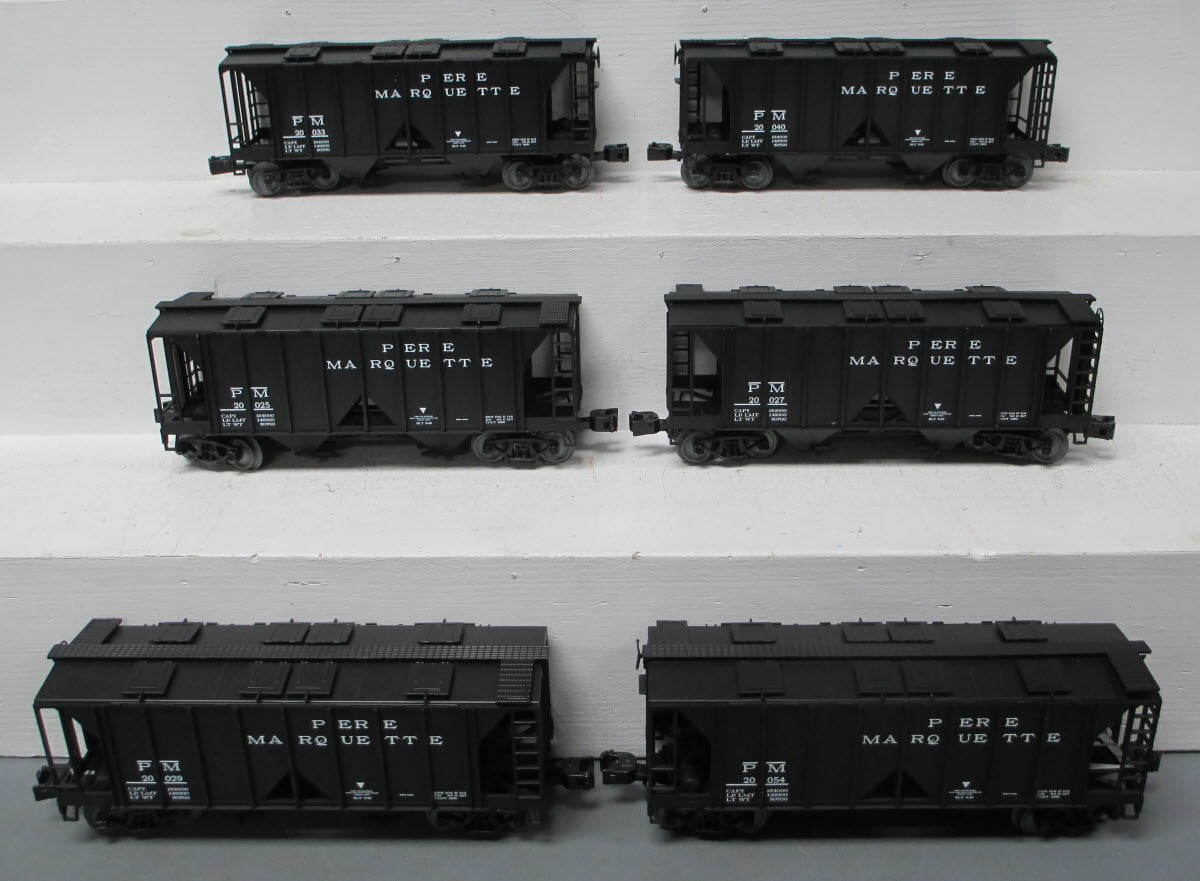 Lionel 3-18030 O Pere Marquette AC-2 Covered Hopper (Pack of 6)