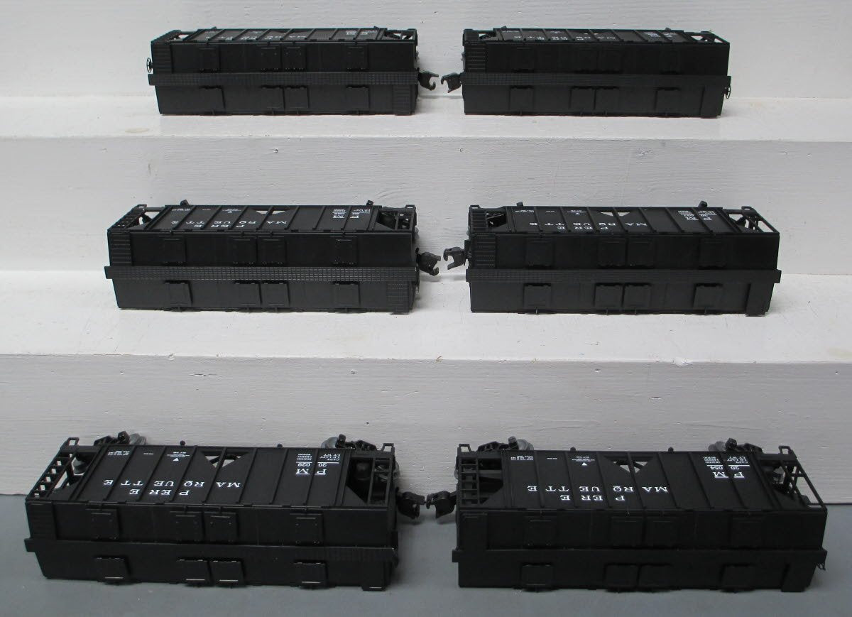 Lionel 3-18030 O Pere Marquette AC-2 Covered Hopper (Pack of 6)