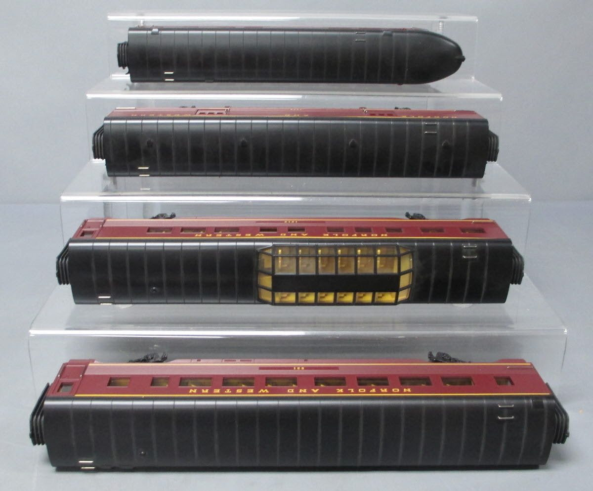 MTH 30-67418 O Norfolk & Western 60’ Streamlined ABS Passenger Set (Set of 4)