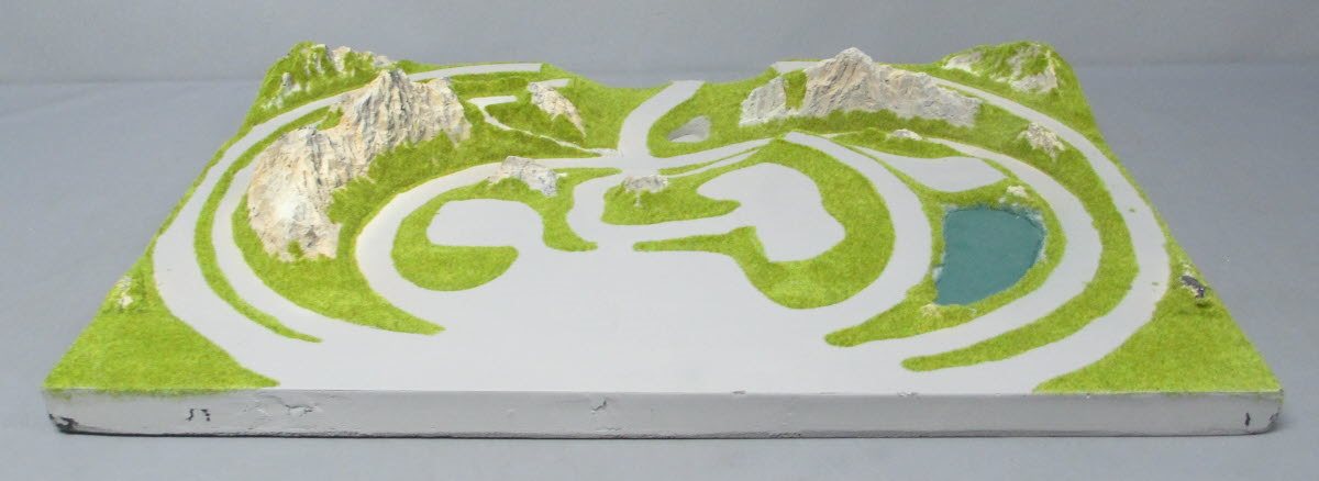 Noch 87080 Z Scale 74 x 51 x 10.5 cm Tessin Preformed Layout Board