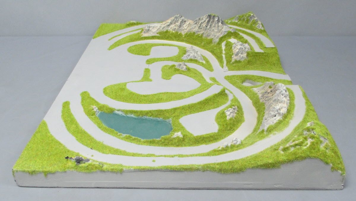 Noch 87080 Z Scale 74 x 51 x 10.5 cm Tessin Preformed Layout Board