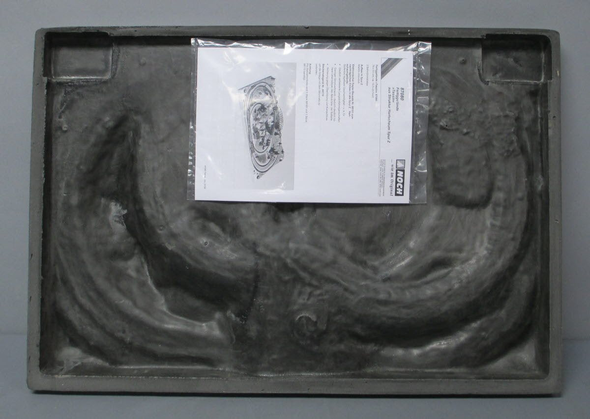 Noch 87080 Z Scale 74 x 51 x 10.5 cm Tessin Preformed Layout Board