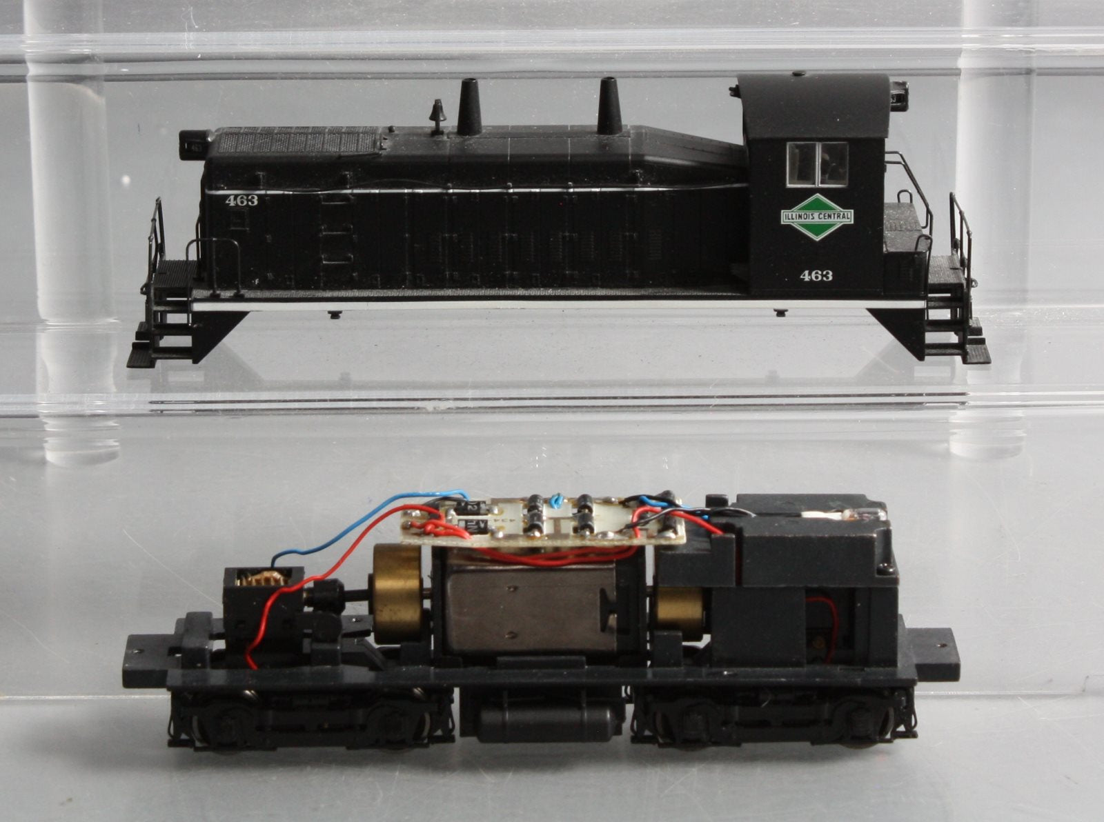 Proto 2000 21153 Life Like HO IC SW9/1200 Diesel Switcher
