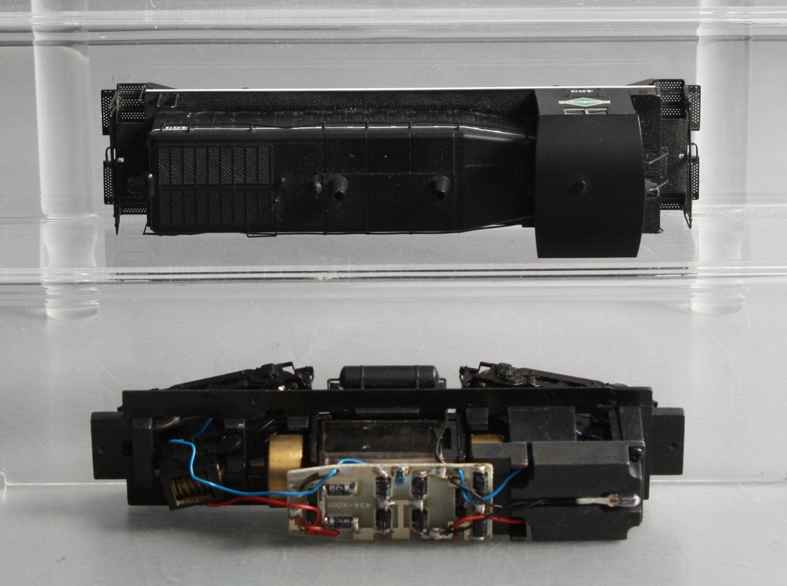 Proto 2000 21153 Life Like HO IC SW9/1200 Diesel Switcher