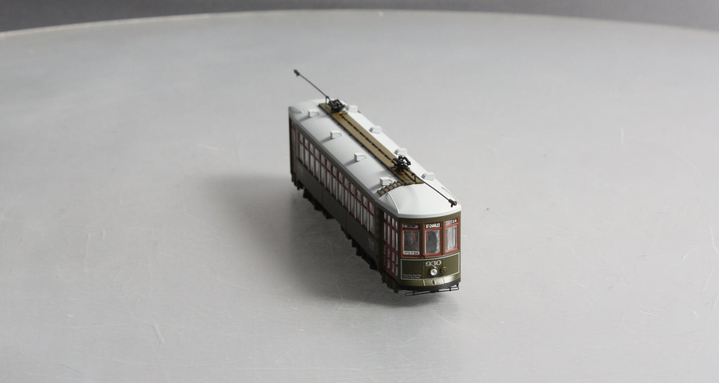 Bowser 12833 HO New Orleans RTA Perley Thomas 2-Truck Streetcar Standard DC #930