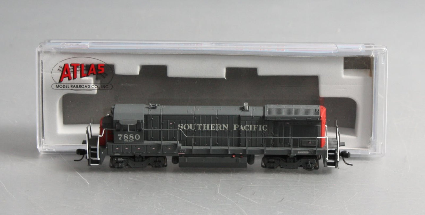 Atlas 40002424 N Southern Pacific B30-7 Low Nose Diesel Locomotive w/ DCC #7880