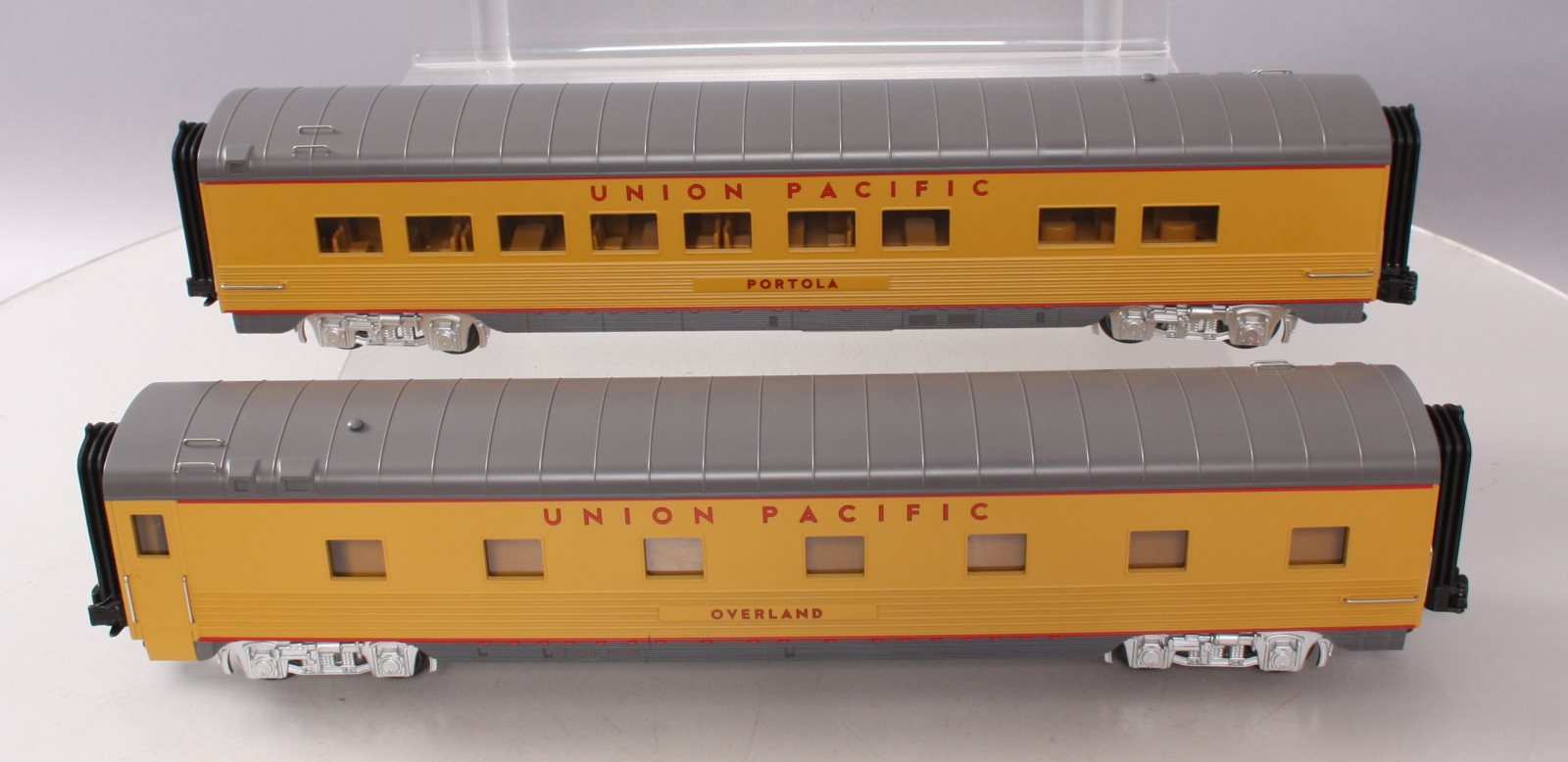 MTH 30-68141 O Union Pacific 2-Car 60' Streamlined Sleeper/Diner