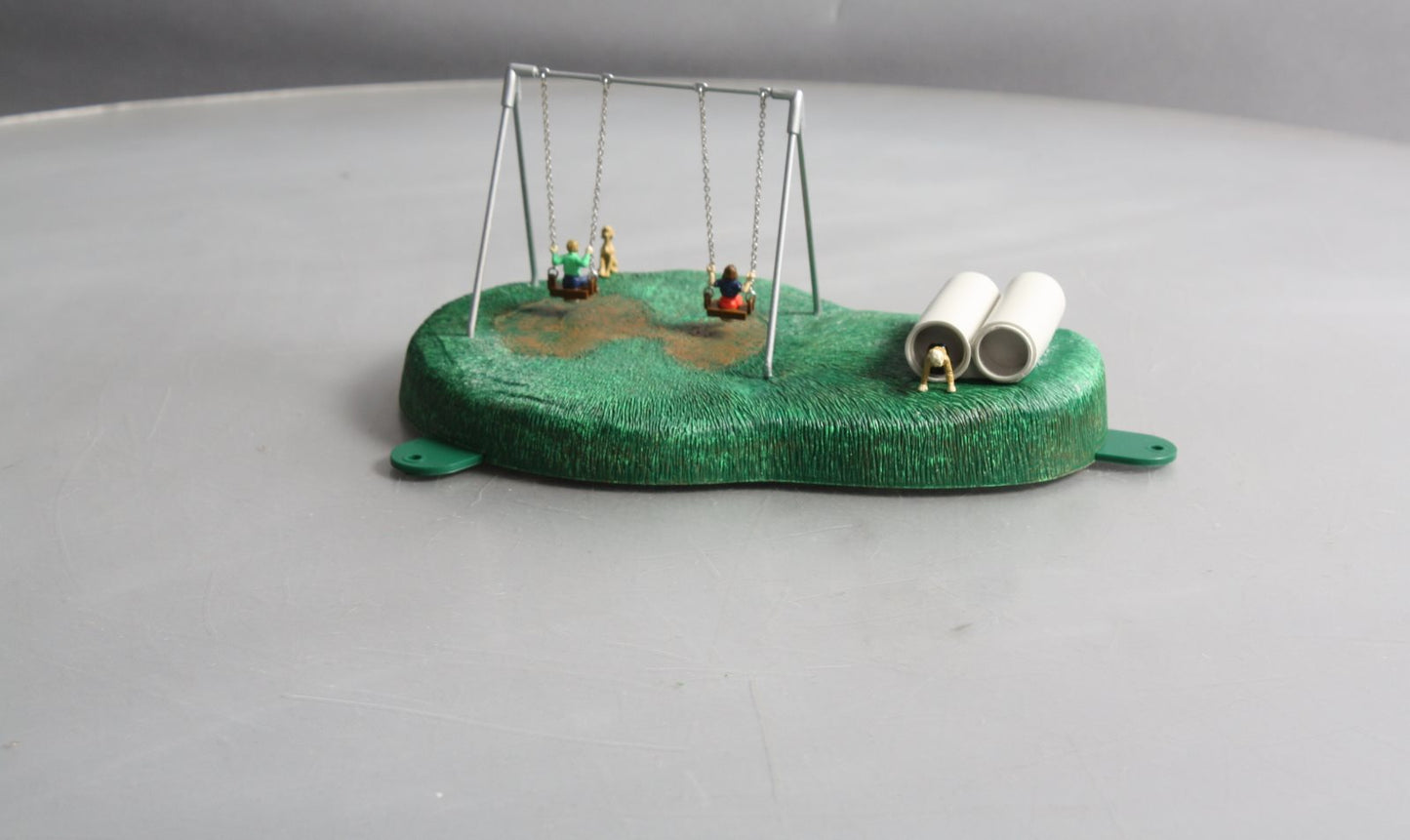 Lionel 6-14199 O Gauge Playground Swings