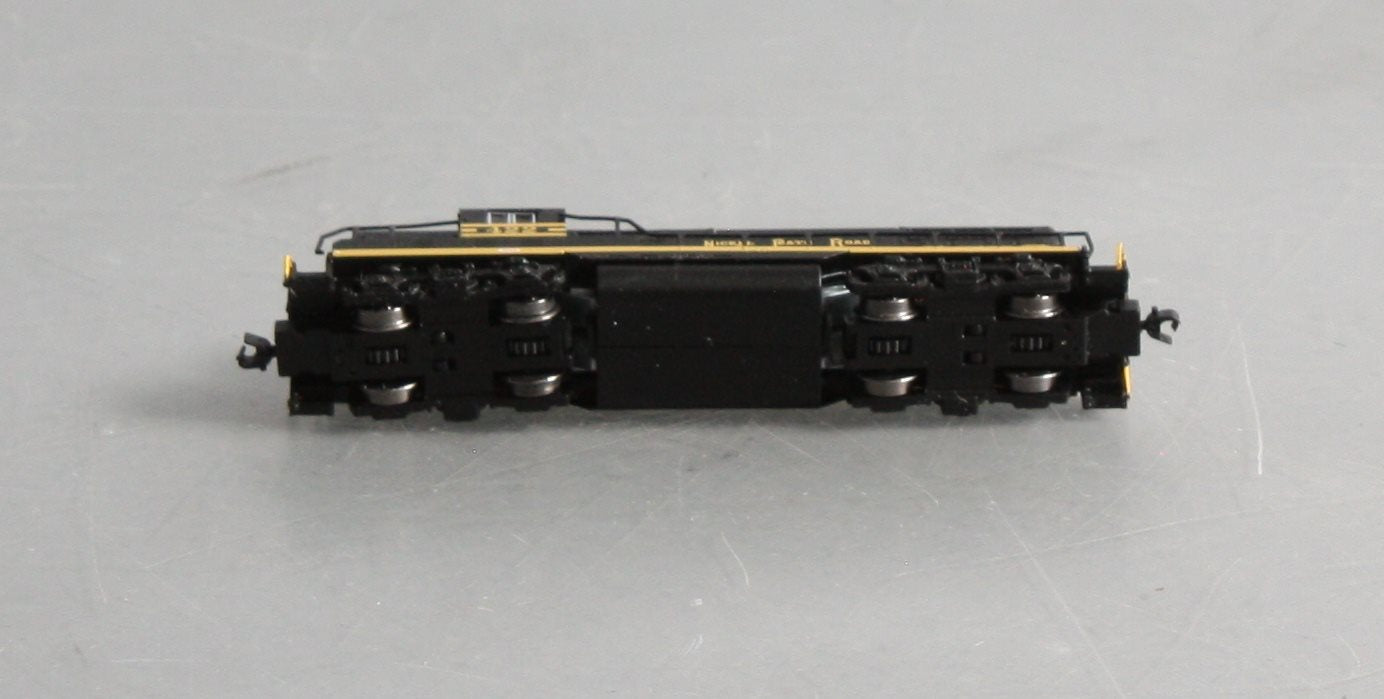 American Z-Line 6203 Z Nickel Plate Road GP7 Diesel Locomotive #422