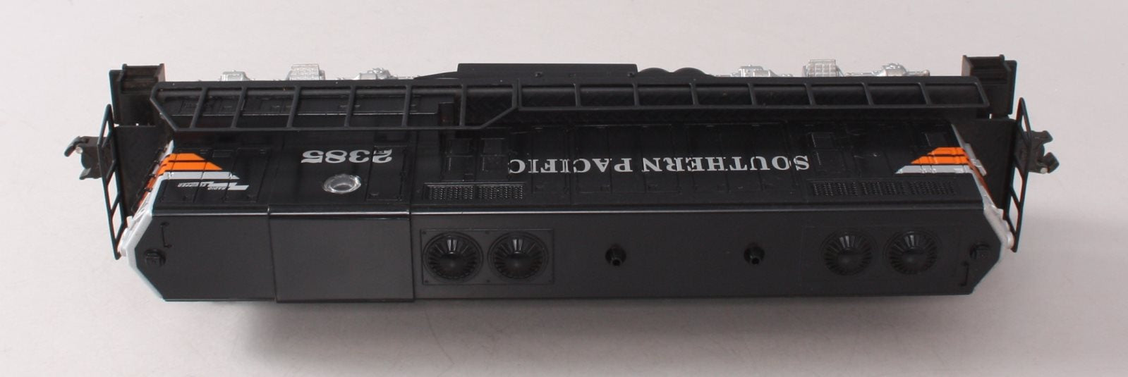 Lionel 6-18576 O Gauge SP GP-9 Non-Pwd. Diesel Locomotive #2385