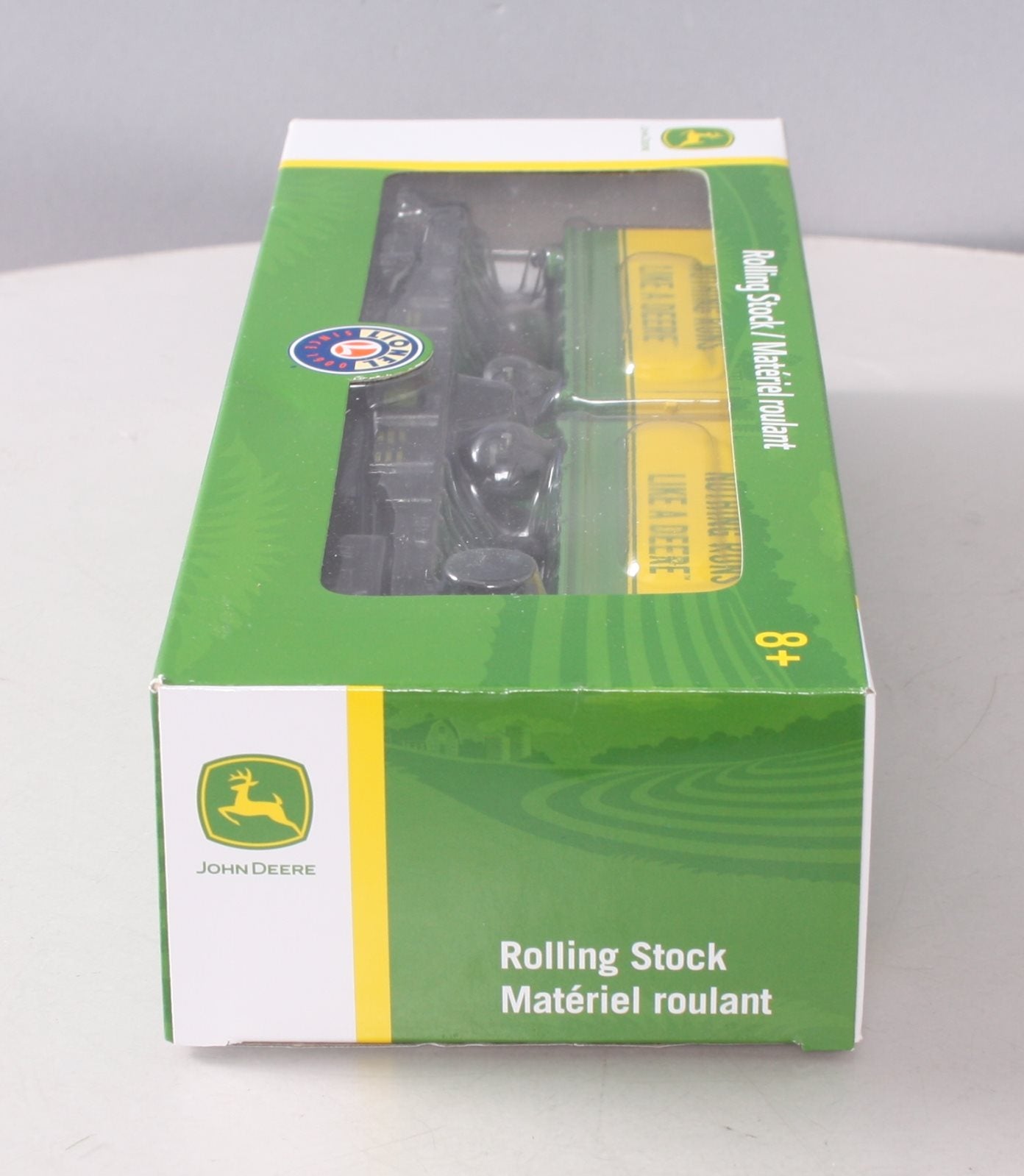 Lionel 1928350 O Gauge John Deere Flatcar w/ Piggyback Trailers