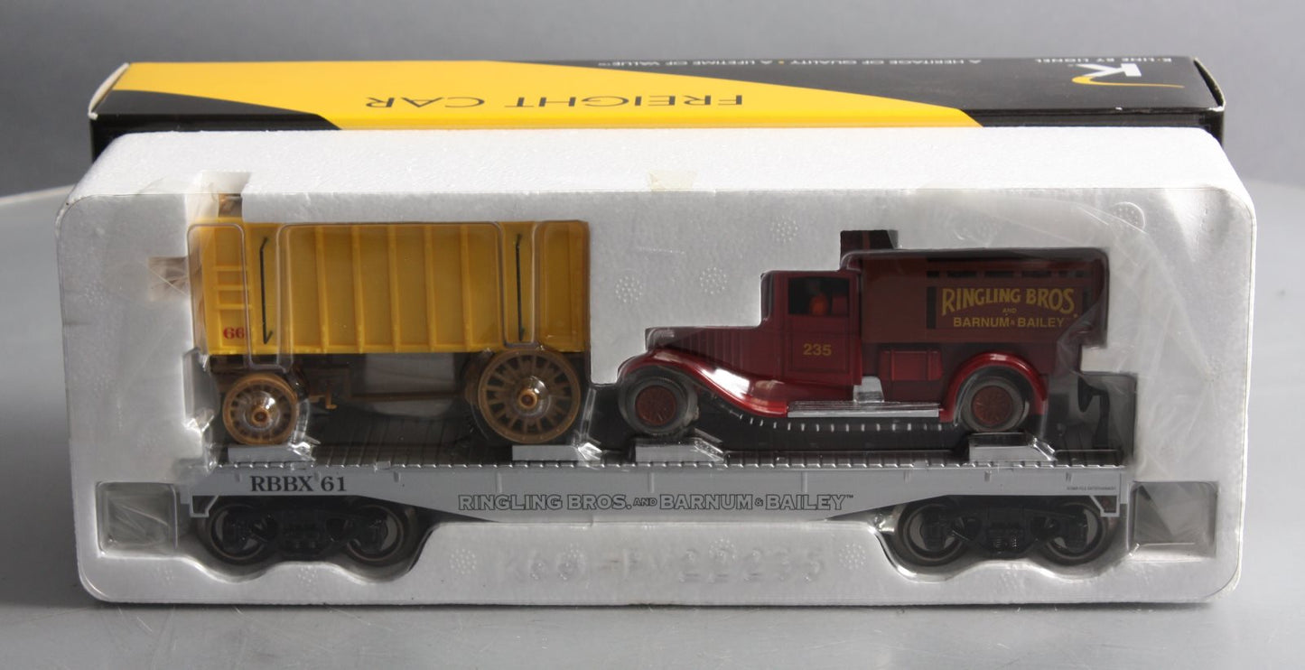 Lionel 6-22235 O Ringling Bros. Flatcar with Pole Wagon & SuperStreets Truck