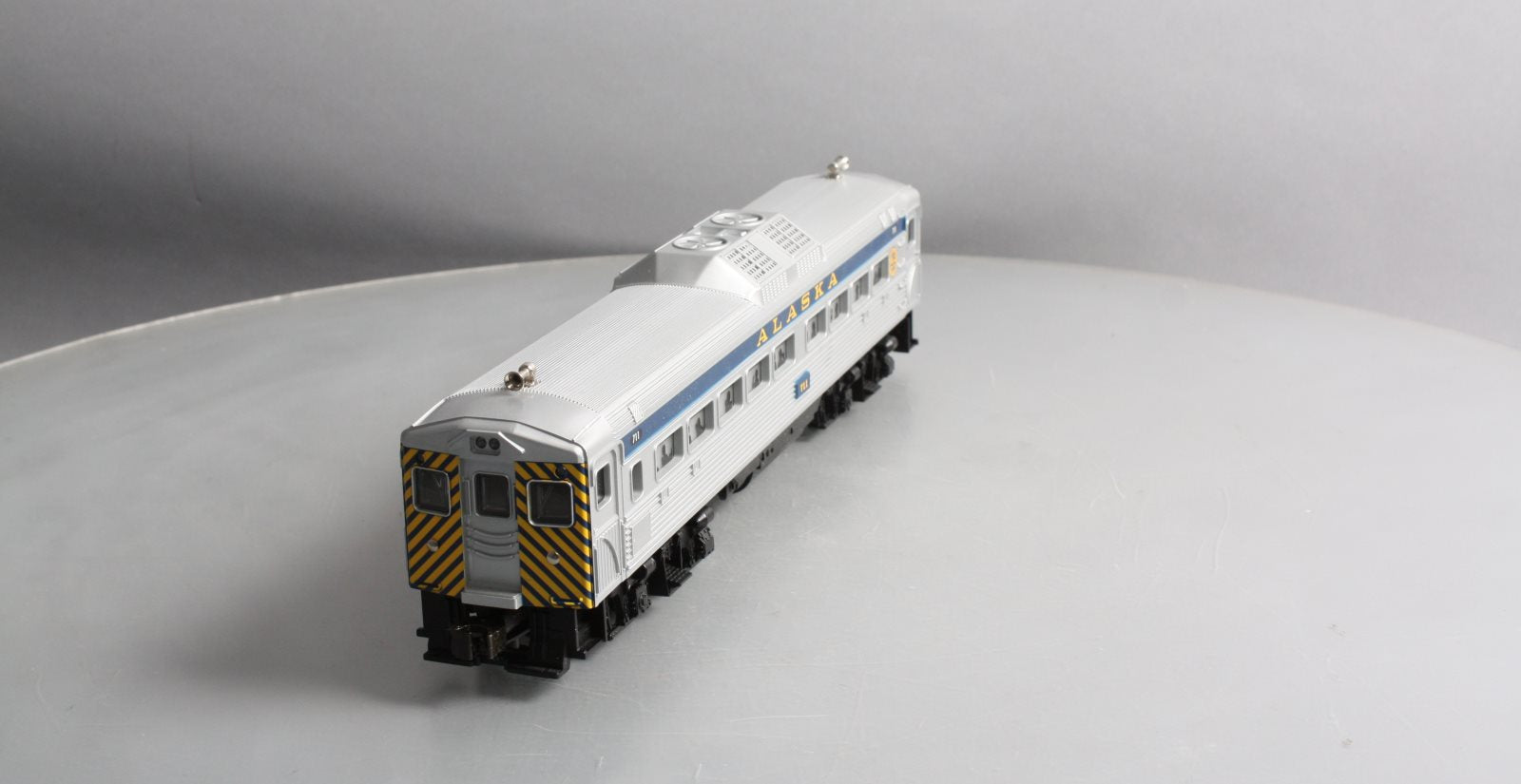 Lionel 6-38428 O Gauge Alaska Powered Budd Coach #711