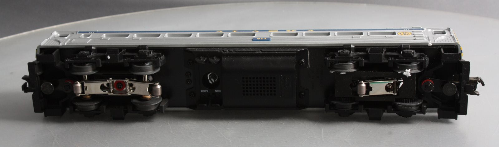 Lionel 6-38428 O Gauge Alaska Powered Budd Coach #711